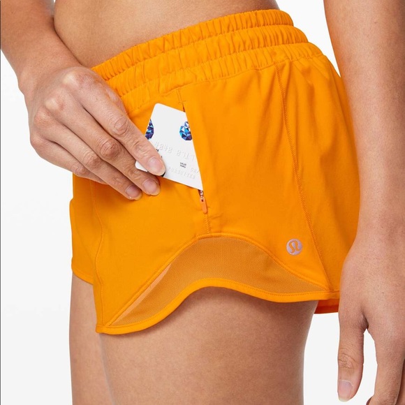 lululemon athletica Pants - Lululemon Hotty Hot Shorts II 2.5” - Amber Aura